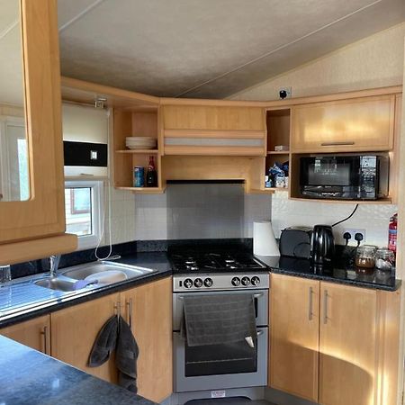 Immaculate 2-Bed Static Caravan At Monrieth نيوتن ستيوارت المظهر الخارجي الصورة