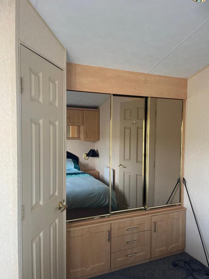 Immaculate 2-Bed Static Caravan At Monrieth نيوتن ستيوارت المظهر الخارجي الصورة